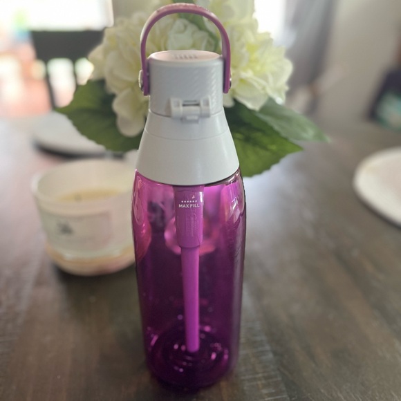 BRITA Premium Filtering Water Bottle - Hard Sided Plastic, 36oz - Picture 6 of 9